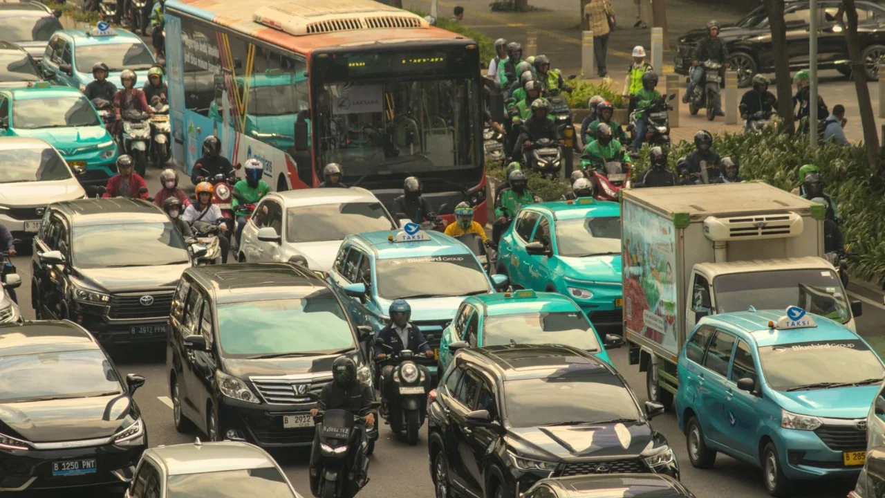Car With Driver Jakarta Traffic